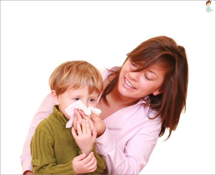 De ce copilul merge sângele la nas și cum să oprească sângerarea nasului