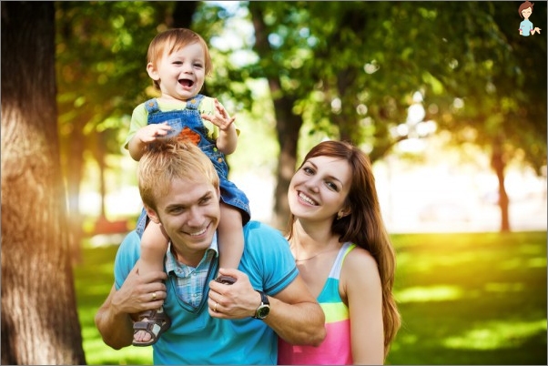 Dónde ir a los padres con un niño hasta el año