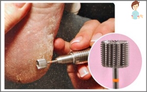We make a hardware pedicure at home