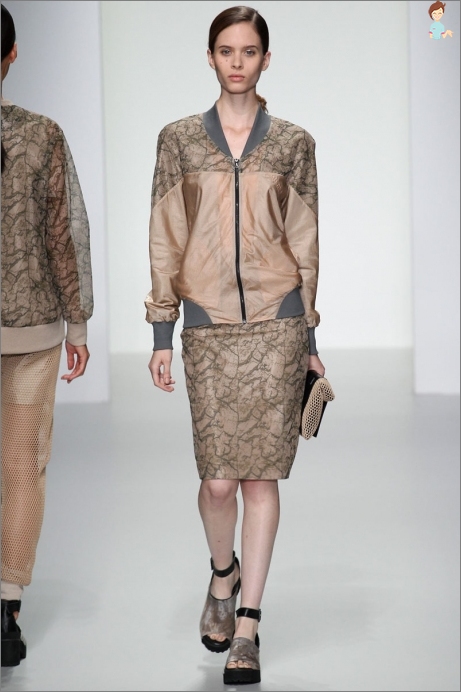 Fashionable women's jackets for spring 2014