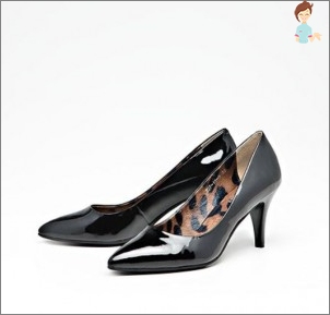 The most fashionable shoes for autumn 2012 - the top 10 models