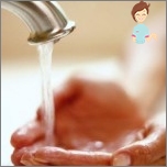 أفضل الطرق الشعبية لعلاج الصداع النصفي هي خفض رؤوسنا في الحوض بالماء