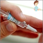 Baby vaccinations in the maternity hospital