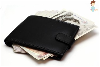 How to attract money: choose the wallet of the right color