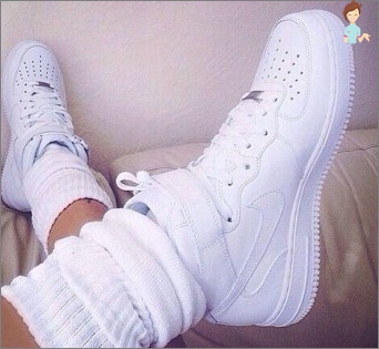 White Sneakers: Fashion Trend of this season