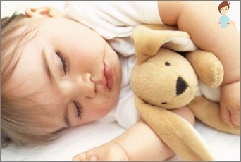 Dítě spí s otevřenýma očima - normou nebo odchylkou?