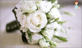 10 الزهور الكلاسيكية لحضور حفل زفاف