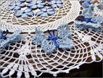 Openwork napkins - relics of the past or fashionable accessory?