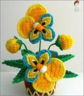 Knit crochet flowers