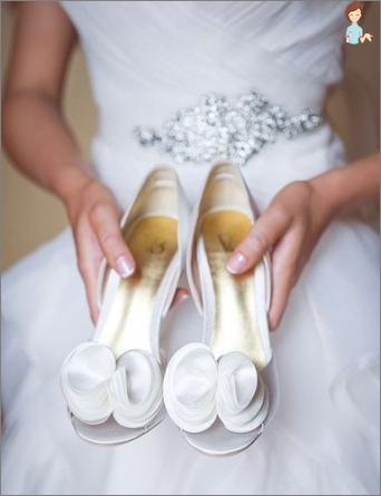 Charming brides and stylish grooms note: Wedding Fashion in the trends in 2015