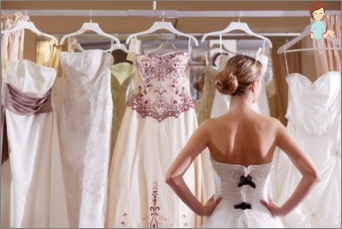 How to choose a wedding outfit