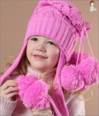 Zimske pletene šešire za djevojčice i njihove roditelje
