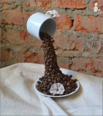 Coffee grain crafts: Bonsai tree and coffee waterfall