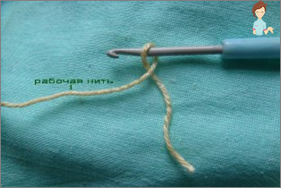 Circuit Lace Knitting Schemes and Description