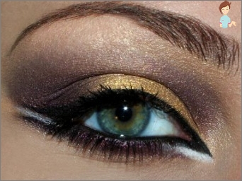 Make-up kočičí oči s šipkami