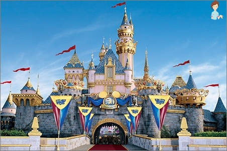 Disneyland Mayıs ayında Bütçe Tatilleri